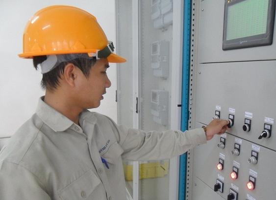 Đóng điện xung kích thành công Trạm biến áp 110 kV Nhà máy thủy điện Tà Cọ
